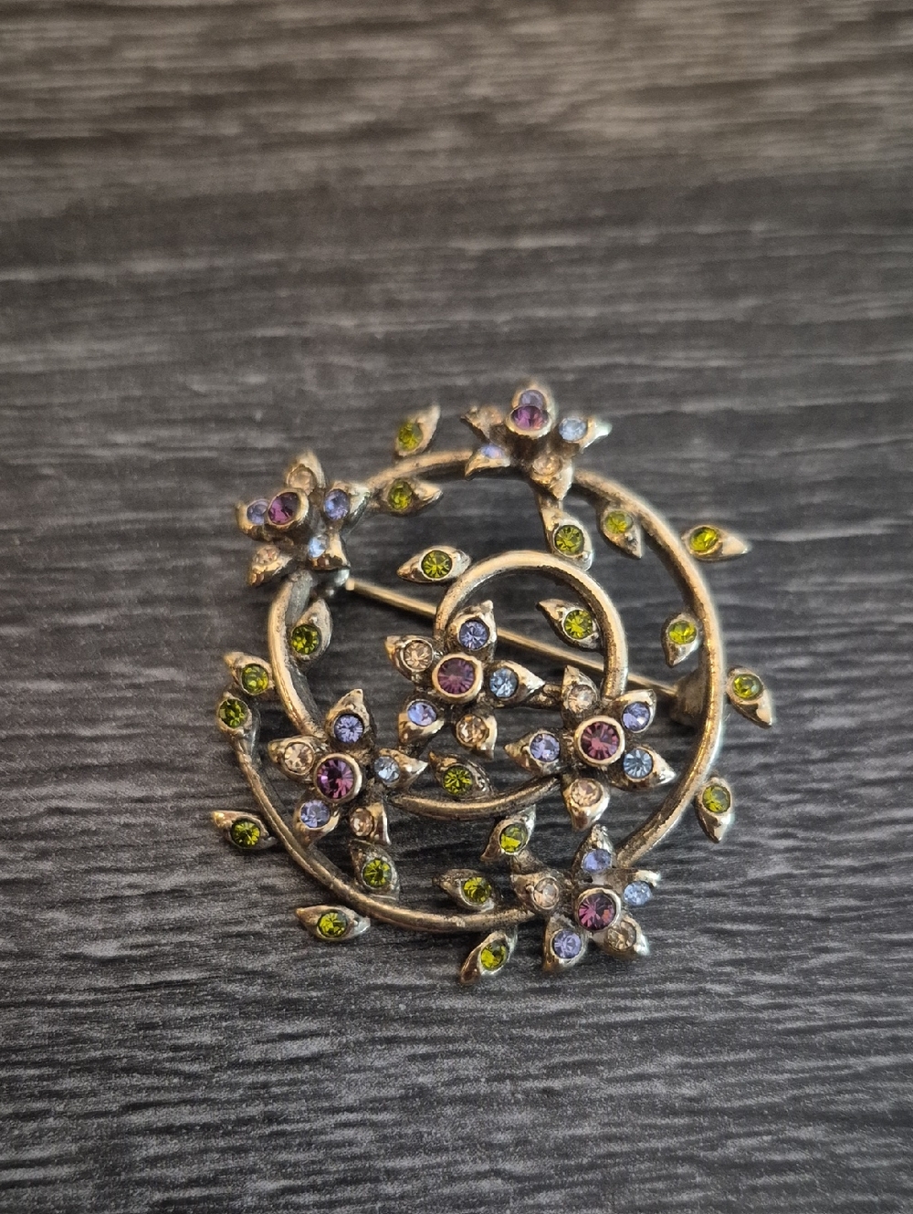 Monet Gold Tone Rhinestone Flower Leaf Spiral Wreath Brooch Vintage
